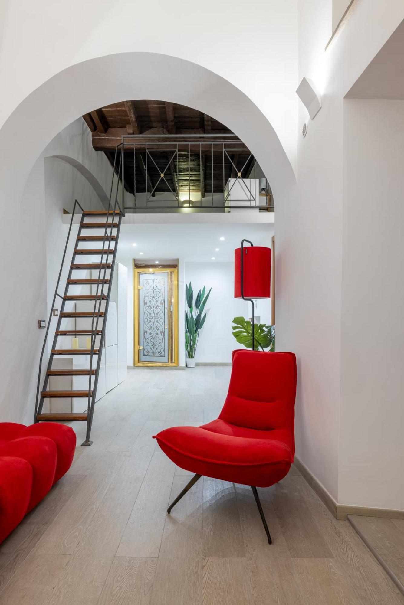 Lovely Studio Apartment - Capocci Рим Екстериор снимка